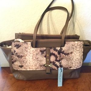 Antonio Melani "Caroline" Tote/Shopper Bag